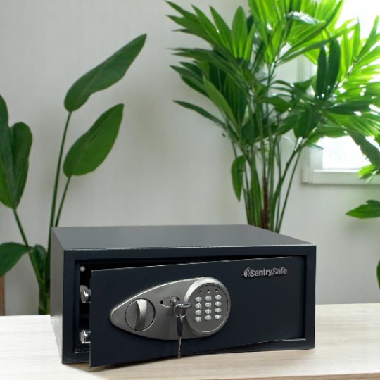 Két Sắt Khách Sạn Sentry X075