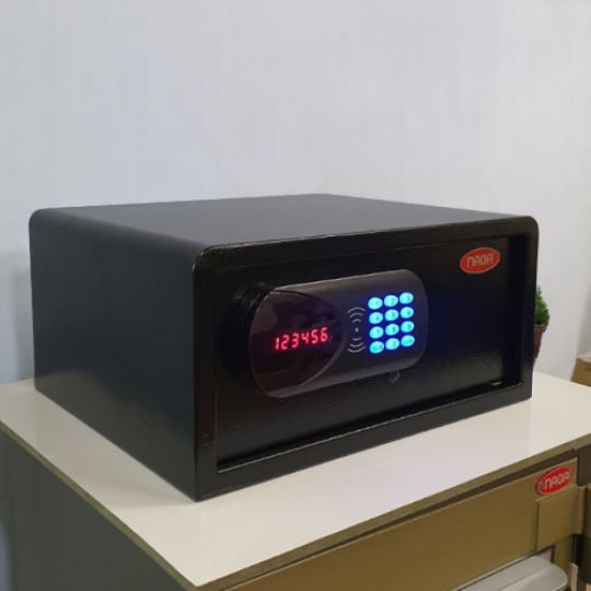 Két Sắt Mini NAGA HG200LT